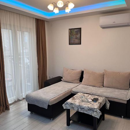 Id Apartments Tivat Exterior photo