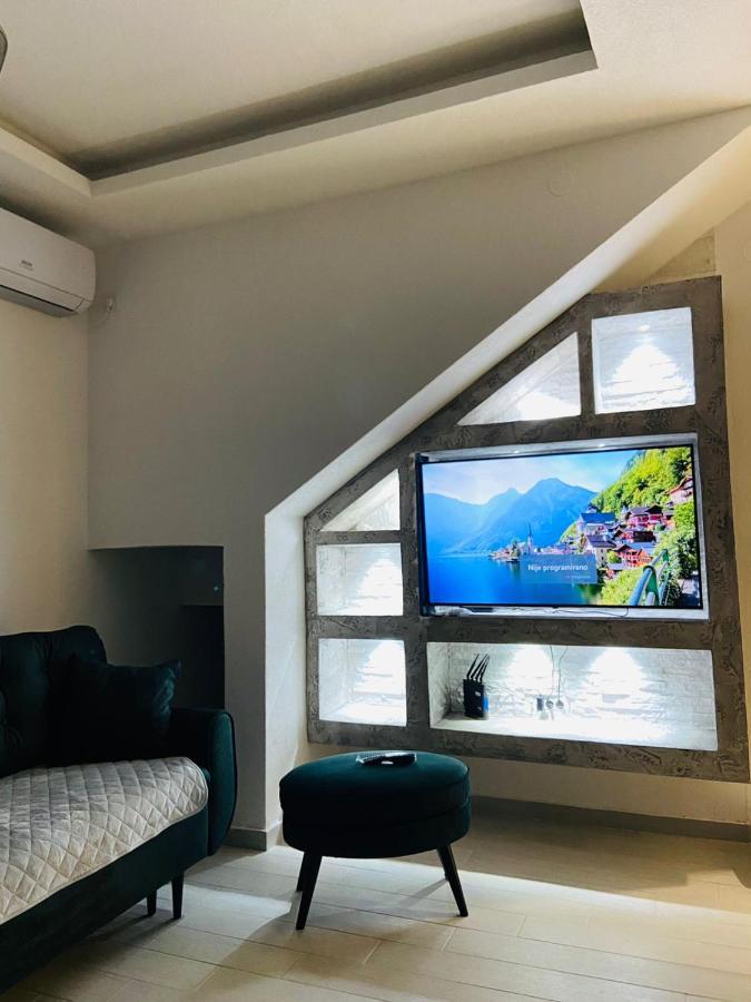 Id Apartments Tivat Exterior photo
